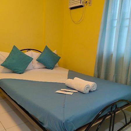 Yellowpad Hotel Davao City Exteriör bild