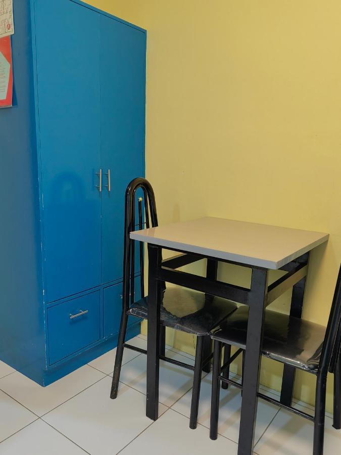 Yellowpad Hotel Davao City Exteriör bild