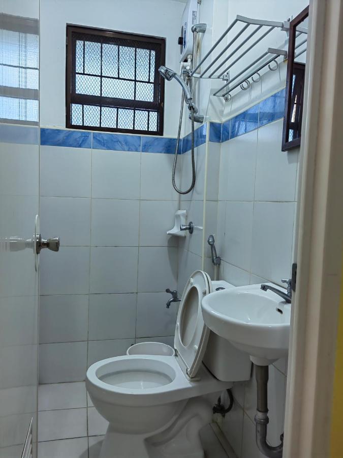 Yellowpad Hotel Davao City Exteriör bild